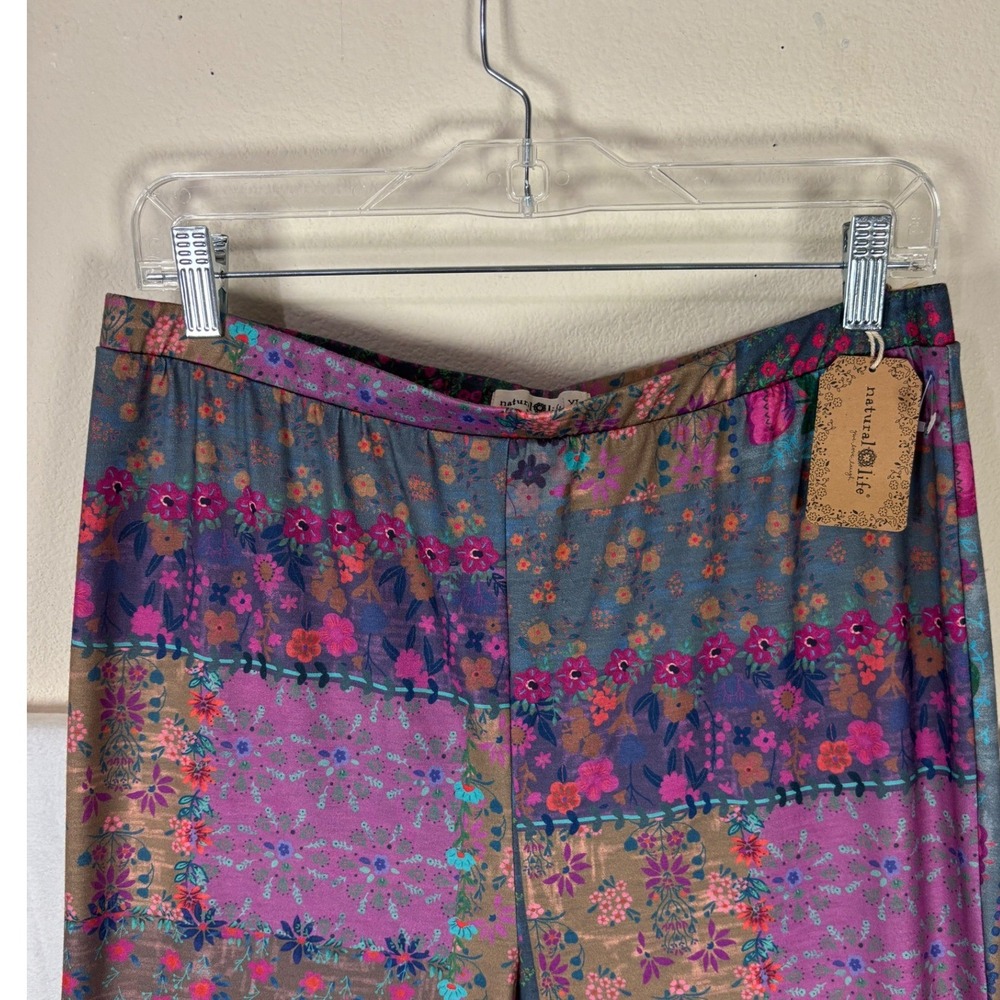 NWT Natural Life Floral Patchwork Flare Bell Bottom Pants XL Purple Pink Boho - Picture 3 of 5